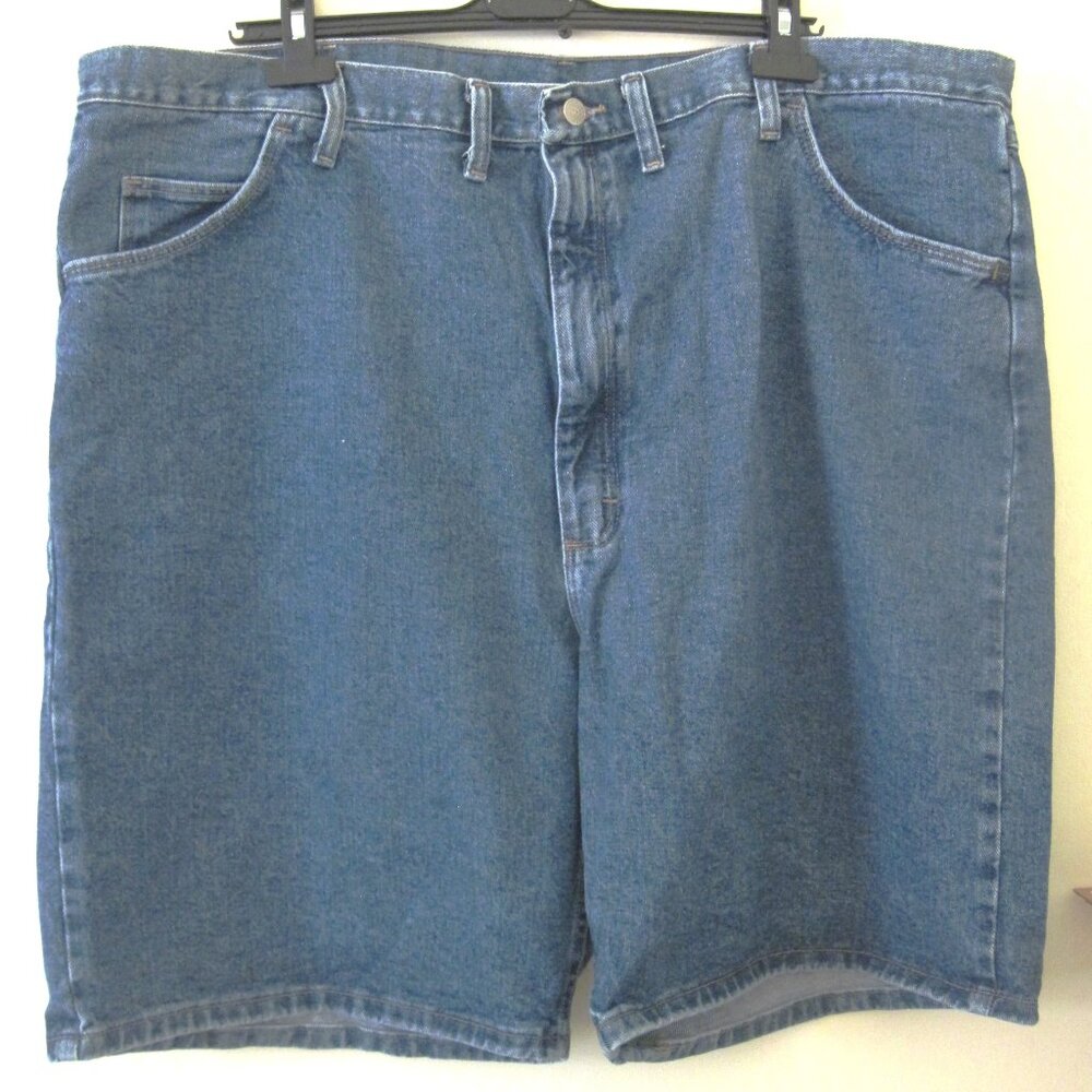 WRANGER Hero Originals~Mens Size 46~Denim Jean Shorts-5 Pockets-Brass Zipper Fly